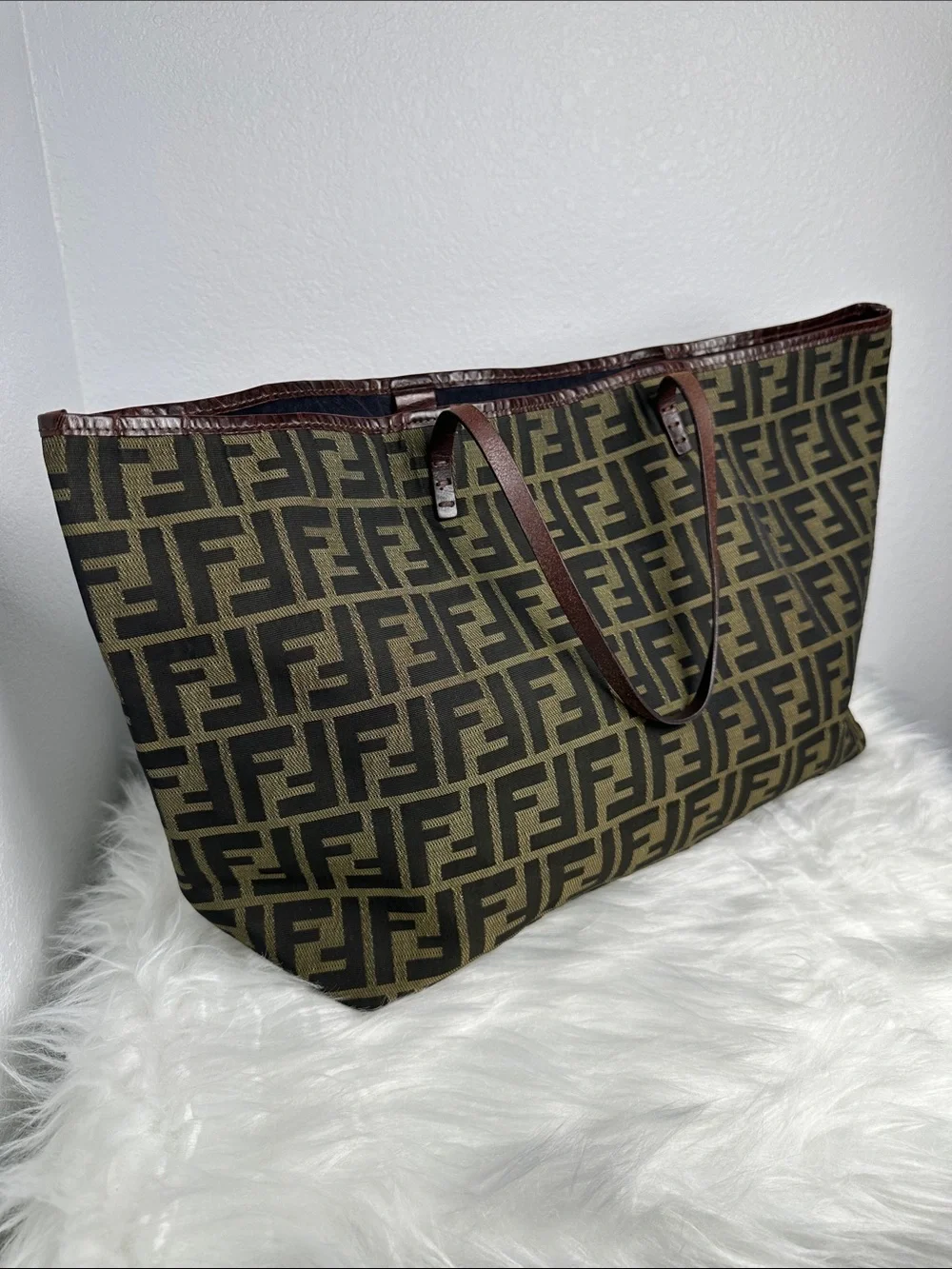 Fendi approximate measurements
